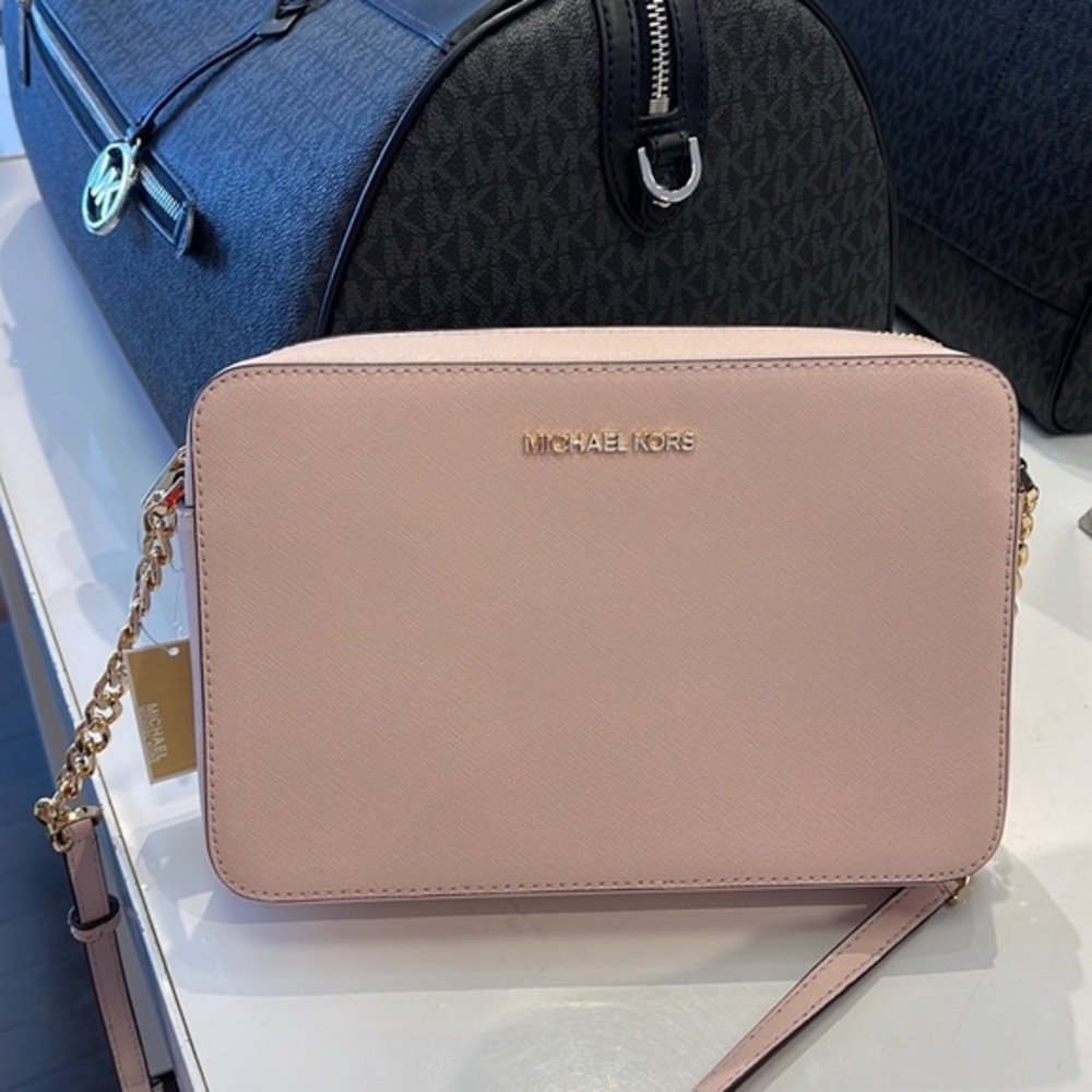 Michael Kors Jet Set Item Large East West Zip Crossbody Leather Powder Blush